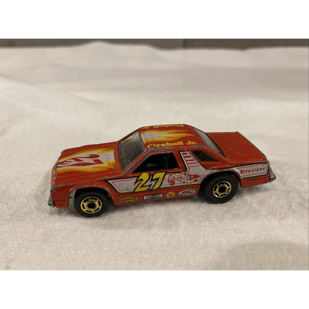 Hot Wheels Frontrunnin Fairmont Fireball Jr. #27 1981 Red Gold Rims Hong Kong